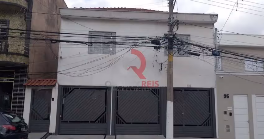 Sobrado à venda na vila guilherme. 4 dormitórios, 3 vagas.  * área construída: 305m² * área terreno: 300m² ( 10 x 30m ) 4 dormitórios, * sala de estar. * sala íntima. * cozinha. * lavanderia, banheiro