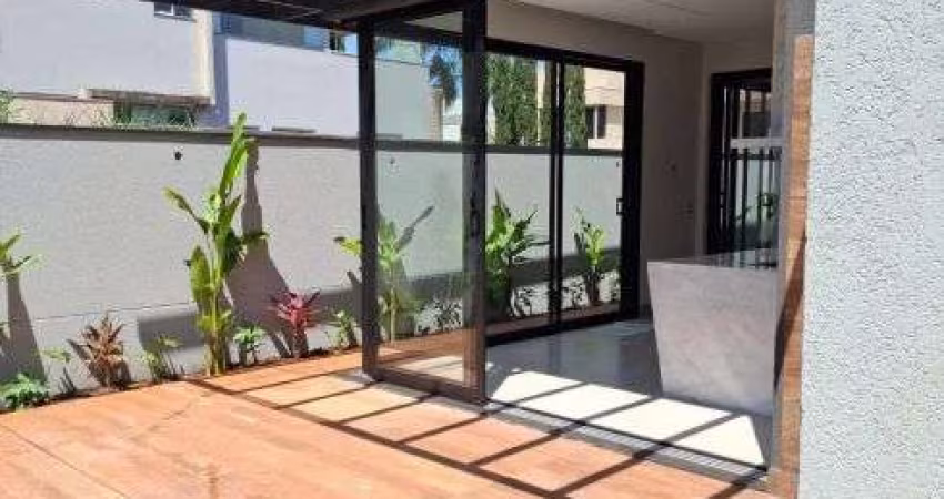 casa térrea condomínio Terras de siena ( vila do golfe)