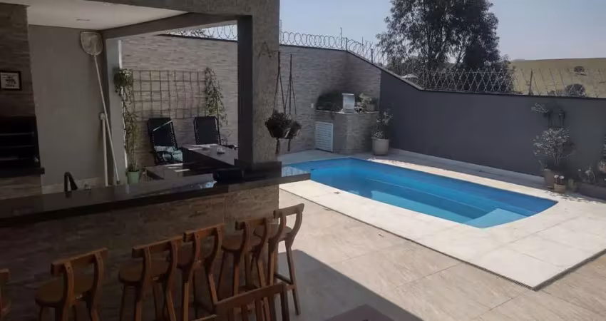 Casa em Condomínio para Venda em Bragança Paulista, Condomínio Portal da Serra, 5 dormitórios, 3 suítes, 3 banheiros, 4 vagas