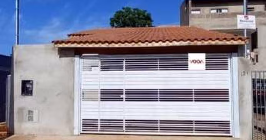 Casa para Venda em Bragança Paulista, Residencial Vila Romana, 2 dormitórios, 1 banheiro, 2 vagas