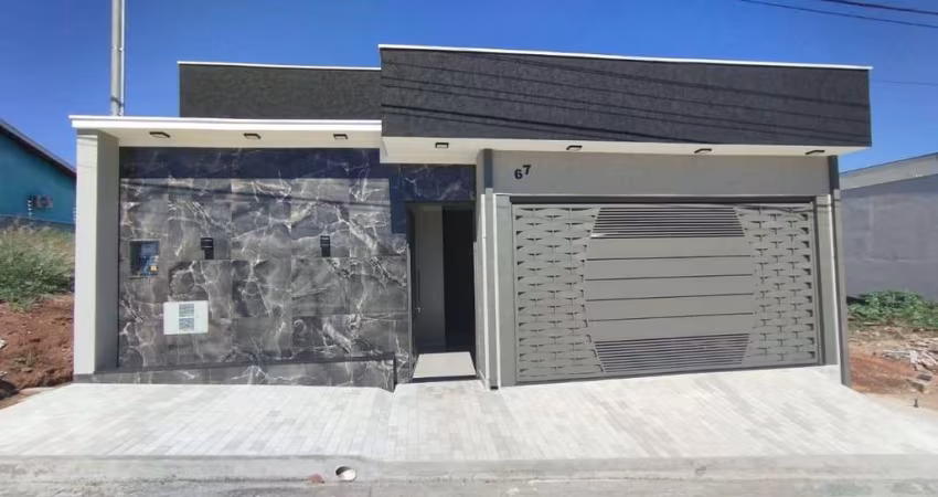 Casa para Venda em Bragança Paulista, Jardim Vista Alegre, 3 dormitórios, 1 suíte, 2 banheiros, 2 vagas