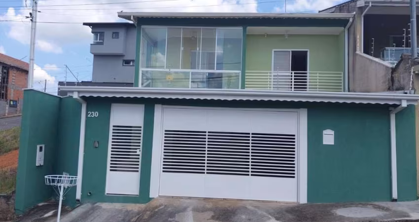 Casa para Venda em Bragança Paulista, Residencial dos lagos, 3 dormitórios, 2 suítes, 2 banheiros, 3 vagas