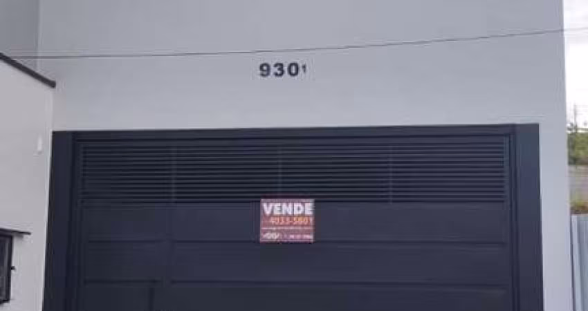 Casa para Venda em Bragança Paulista, Vila Aparecida, 3 dormitórios, 1 suíte, 2 banheiros, 2 vagas