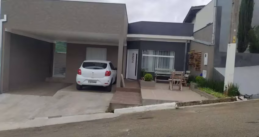 Casa em Condomínio para Venda em Bragança Paulista, Condomínio Portal da Serra, 3 dormitórios, 2 suítes, 2 banheiros, 2 vagas