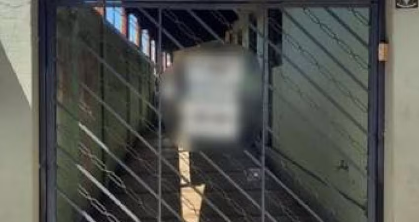 Casa para Locação em Bragança Paulista, Vila Mota, 3 dormitórios, 1 suíte, 1 banheiro, 2 vagas