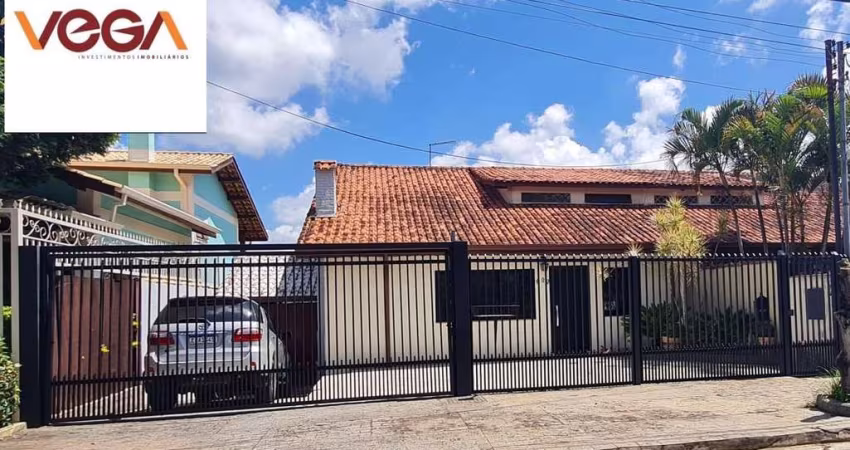 Casa para Venda em Bragança Paulista, Santa Luzia, 3 dormitórios, 1 suíte, 3 banheiros, 4 vagas