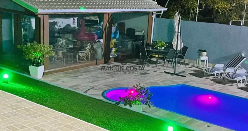 CASA - PRAIA DE FORA