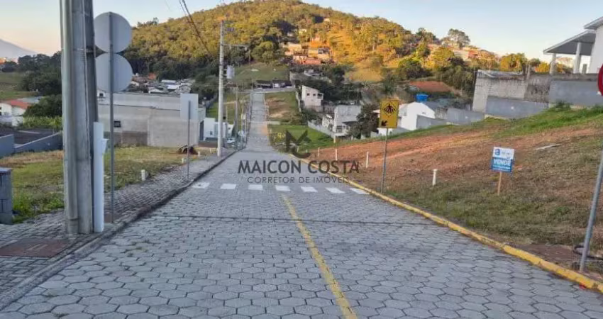 Terreno à venda em Fundos, Biguaçu 
