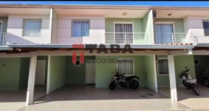 Sobrado com 3 quartos e 2 vagas no Bairro Alto