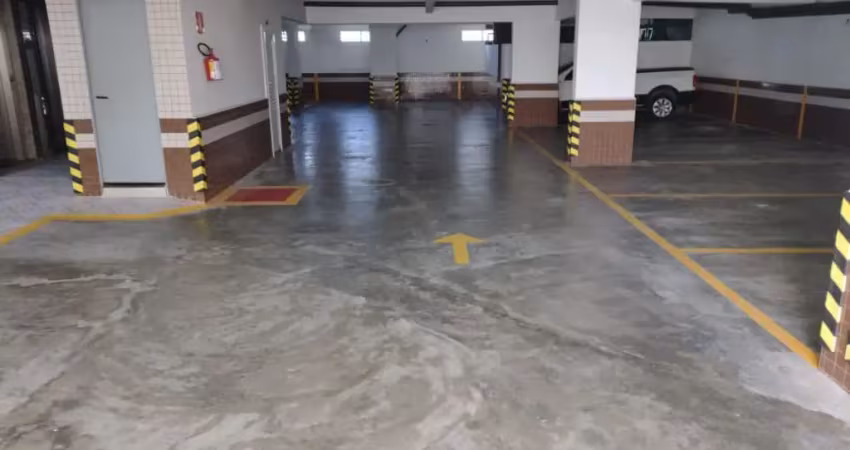 Vila caiçara, prédio frente para o mar, apto 2 dorms, suite, 2 sacadas, lazer compelto