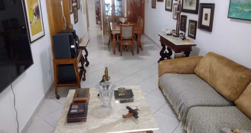Apartamento 3 quartos - 200 m do mar - Vila Caiçara - Praia Grande - SP - RP372