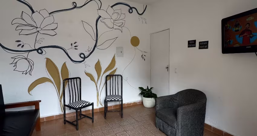 Vila Caiçara, linda kitchinete, garagem, 150 mts do mar
