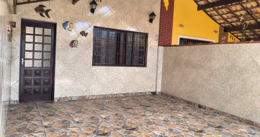 Vila Caiçara, ótima casa 2 dorms, suite, 2 banheiros, próximo ao mar