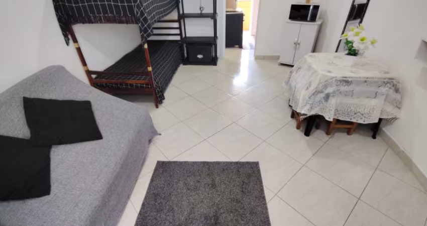 Vila Caiçara, kitchinete, prédio frente para o mar