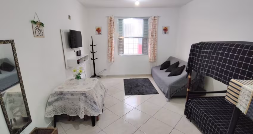 Kit em prédio frente mar na Vila Caiçara em Praia Grande - SP - RP660
