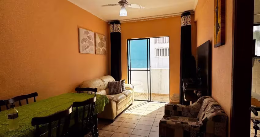 Vila Caiçara, apartamento 1 dormitório, 90 mts do mar
