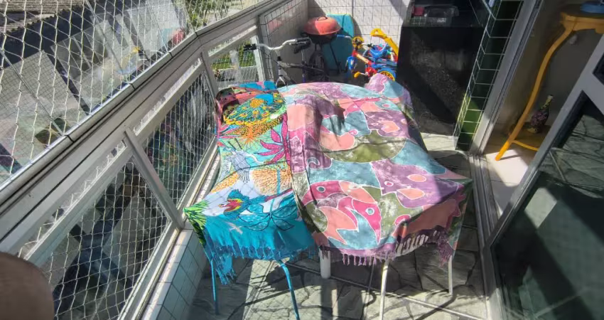 Vila caiçara, excelente apto, 2 dorms, suite, sacada, prédio frente para o mar