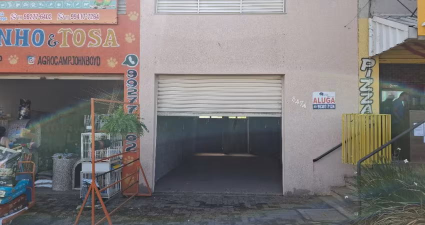 Salão Comercial, Ótima Localização na Avenida John Boyd