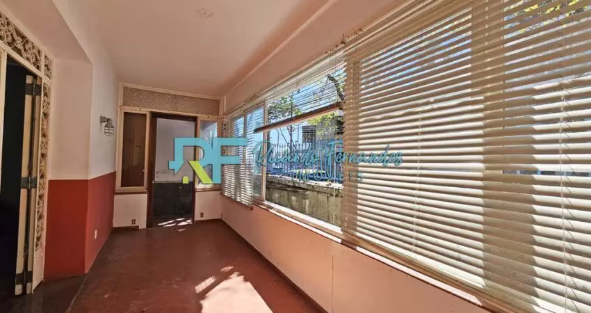 Casa na Urca 4 quartos, 3 vagas