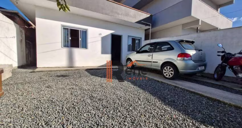 Casa, 2 quartos, Rio Pequeno, Camboriú, SC