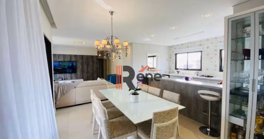 Apartamento 3 suítes no Centro de Itajaí/SC.