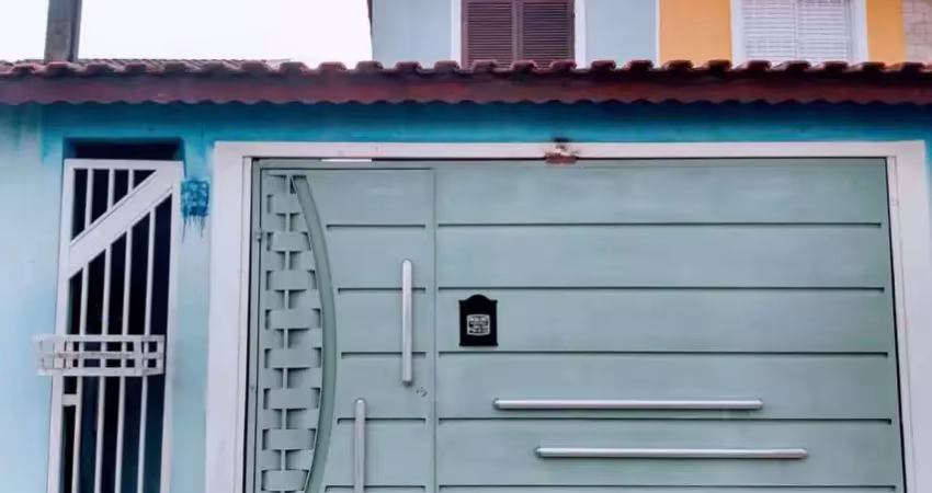 Sobrado de 115m², contendo 02 dormitórios e área gourmet, à venda no jardim layr, mogi das cruzes - sp