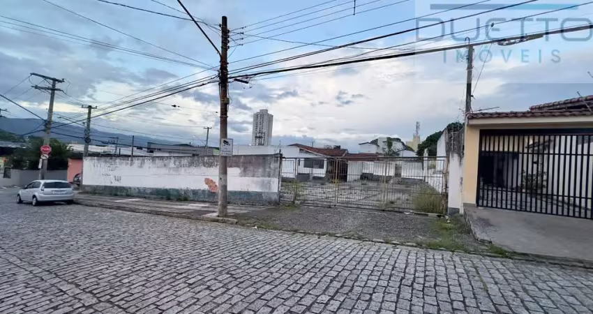 Área comercial à locação próximo ao centro de mogi das cruzes - sp