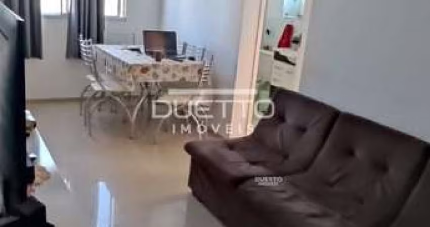 Apartamento de 02 dormitórios, à venda no Spazio Malibu, em Jundiapeba, Mogi das Cruzes - SP