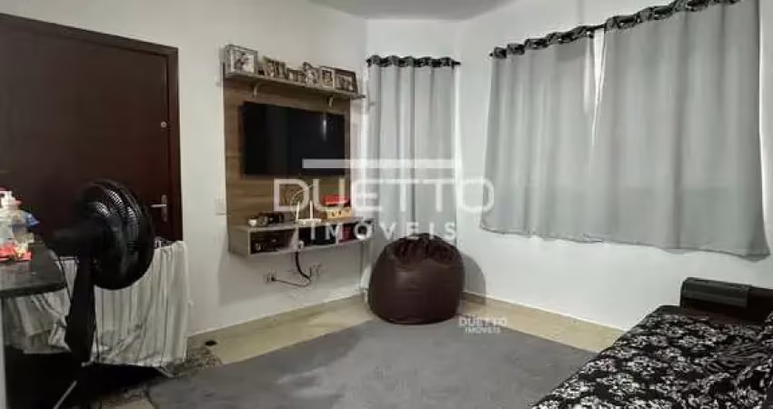 Casa com salão de festas e 02 dormitórios, sendo 01 suíte, à venda no Jardim Esperança, Mogi das Cr