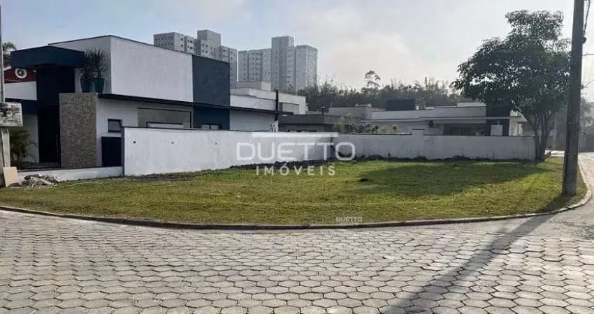 Terreno plano de 358m² à venda no condomínio residencial veredas - mogi das cruzes - sp