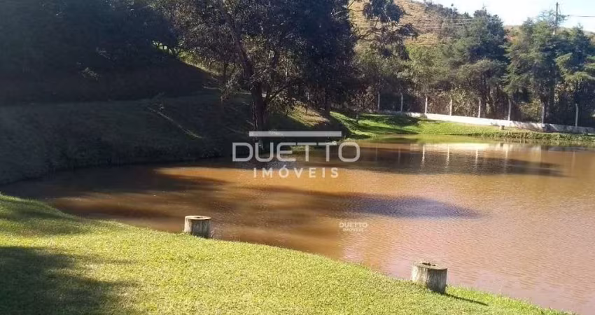 Sítio à venda no bairro Centro em Biritiba-Mirim/SP