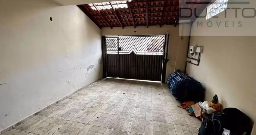 Casa com 04 dormitórios sendo 01 no piso térreo na vila nova cintra, mogi das cruzes, sp