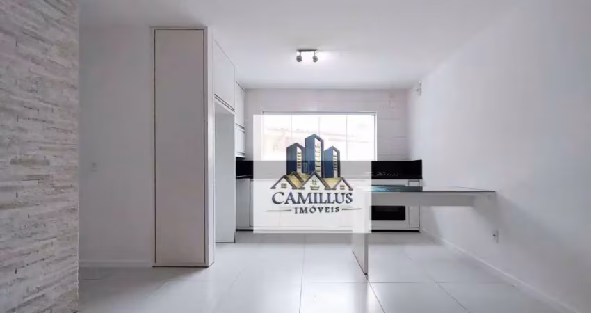 Apartamento Financiavel com 2 dormitórios à venda, 50 m² por R$ 395.000 - Carianos - Florianópolis/SC