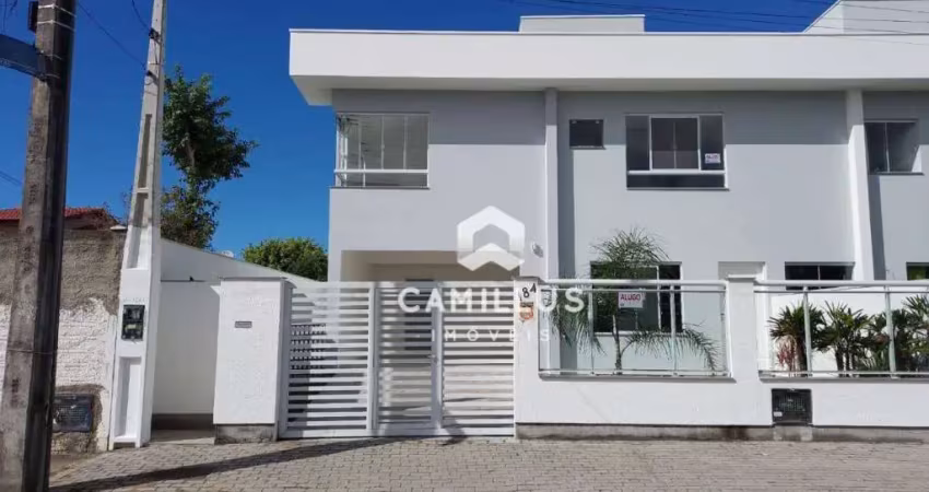 Casa com 3 dormitórios à venda, 149 m² por R$ 980.000,00 - Carianos - Florianópolis/SC