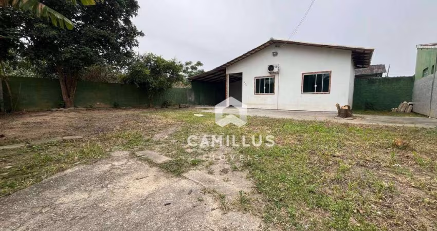 Casa com 2 dormitórios à venda, 60 m² por R$ 320.000,00 - Carianos - Florianópolis/SC