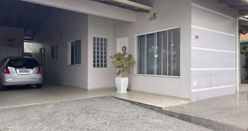 Casa financiável com 3 dormitórios à venda, 174 m² por r$ 1.099.000 - carianos - florianópolis/sc