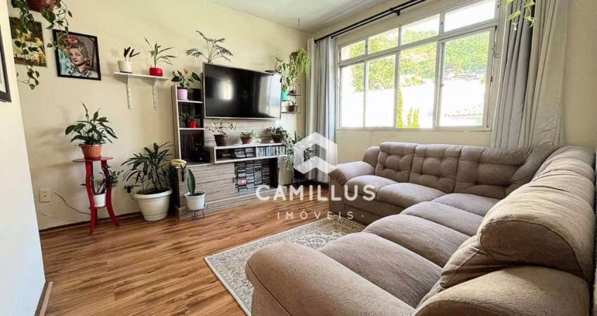 Apartamento com 3 dormitórios à venda, 64 m² por R$ 444.000,00 - Trindade - Florianópolis/SC