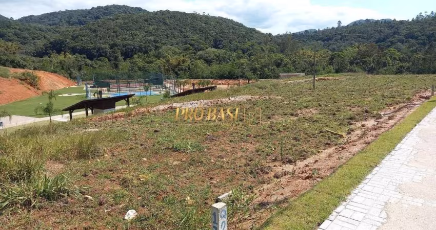 Terreno à venda na R. Olíbio Vicente Medeiros, Caldas da Imperatriz, Santo Amaro da Imperatriz