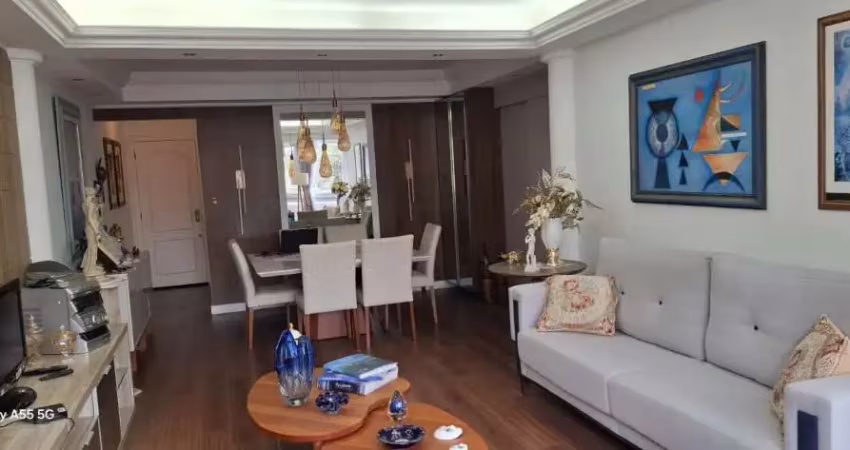 Apartamento 3 quartos sendo 1 suíte de 113m² privativos, 1 vaga,  decorado e mobiliado