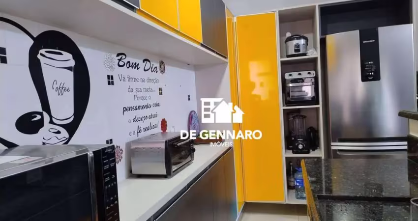 Encontre seu novo lar no canto de forte  lugar confortável  para sua família  com sacada ar condicionado ,vidros e tela protetora