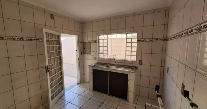 Casa com 3 quartos à venda na Rua Armando Júlio Bisogni, 176, Parque Santa Bárbara, Campinas