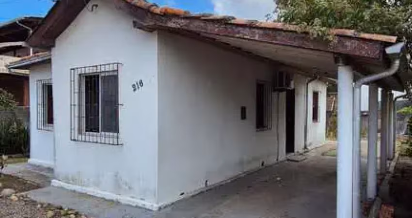 Casa com 3 quartos à venda na Rua Princesa Izabel, 216, Oficinas, Tubarão