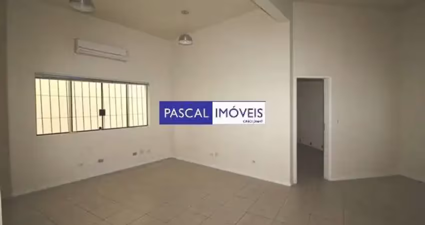 Casa comercial para alugar na Rua Unapitinga, 81, Campo Belo, São Paulo