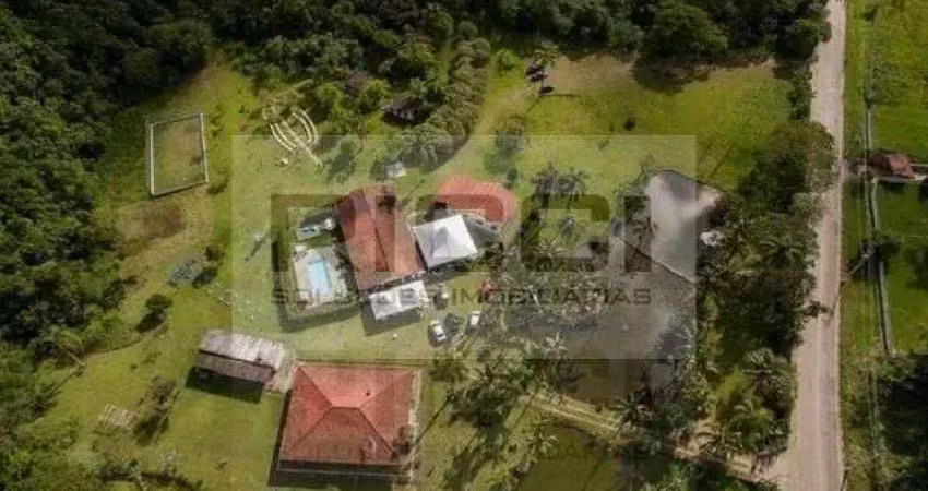Chácara / sítio com 6 quartos à venda na Rua Antônio Rozendo de Lima, 200, Quatinga, Mogi das Cruzes