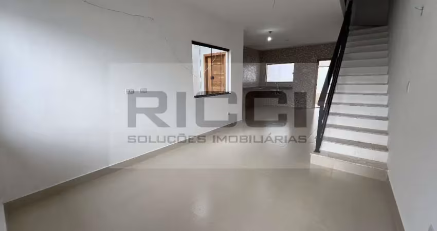 Casa térrea à venda – arquitetura moderna, 99m² de construção, quintal gramado e excelente localização