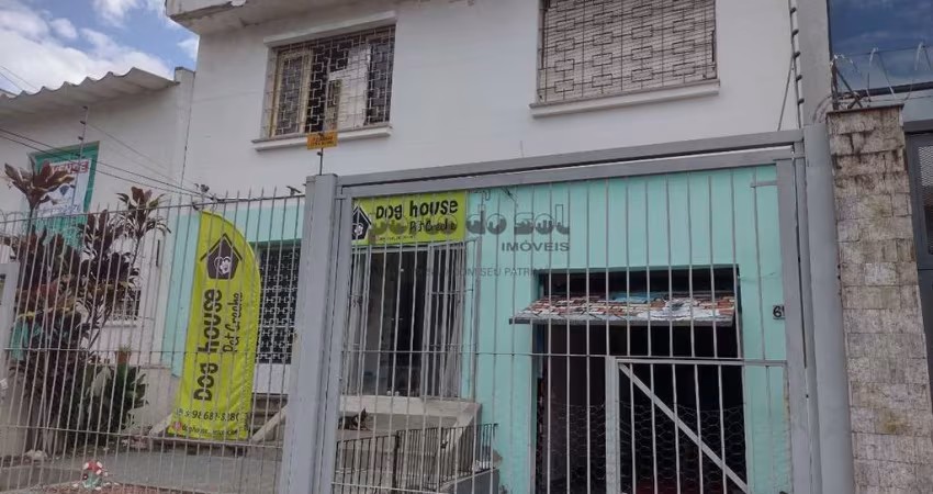 Casa Comercial