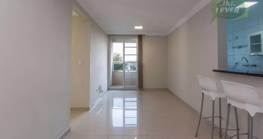 Apartamento com 3 dormitórios para alugar, 67 m² por R$ 3.136,00/mês - Cabral - Curitiba/PR