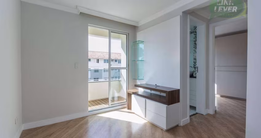 Apartamento com 2 dormitórios para alugar, 52 m² por R$ 2.810,00/mês - Bacacheri - Curitiba/PR