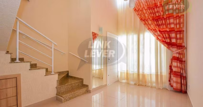 Sobrado com 3 dormitórios para alugar, 130 m² por R$ 4.011/mês - Boa Vista - Curitiba/PR
