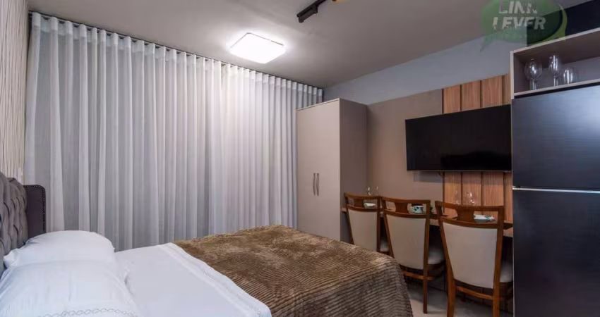 Studio com 1 dormitório para alugar, 21 m² por R$ 3.651,00/mês - Centro - Curitiba/PR